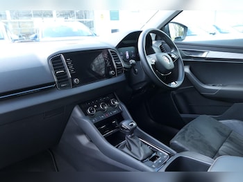 Used Skoda Karoq 2024 for sale - 78244095: Photo