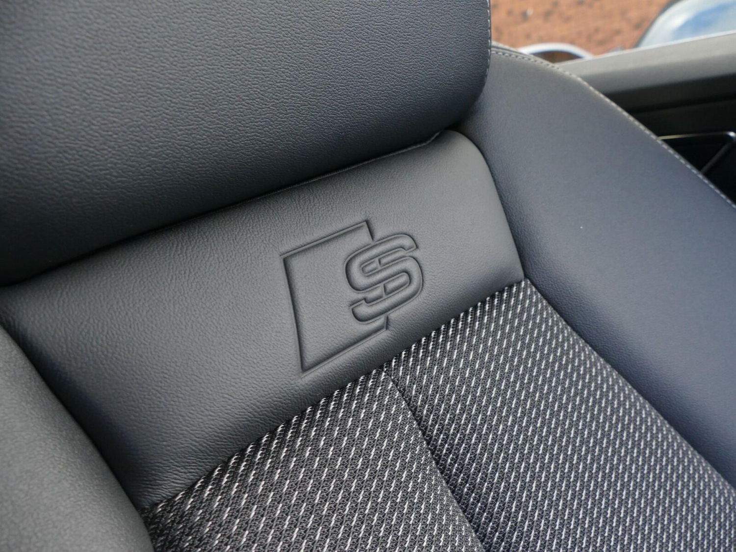 Used Audi Q4 e-tron 2022 for sale - 77157669: Photo 11