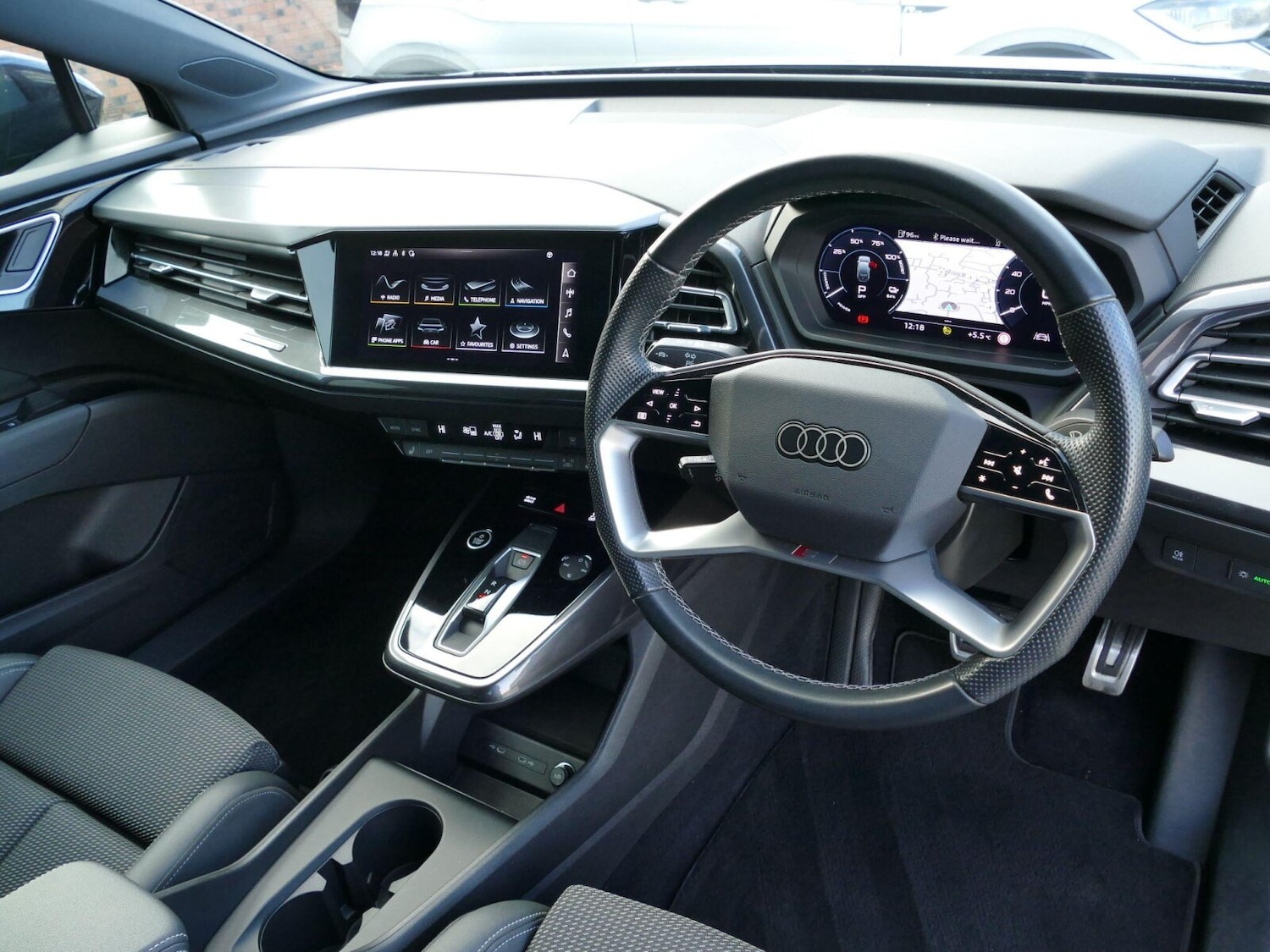 Used Audi Q4 e-tron 2022 for sale - 77157669: Photo 2