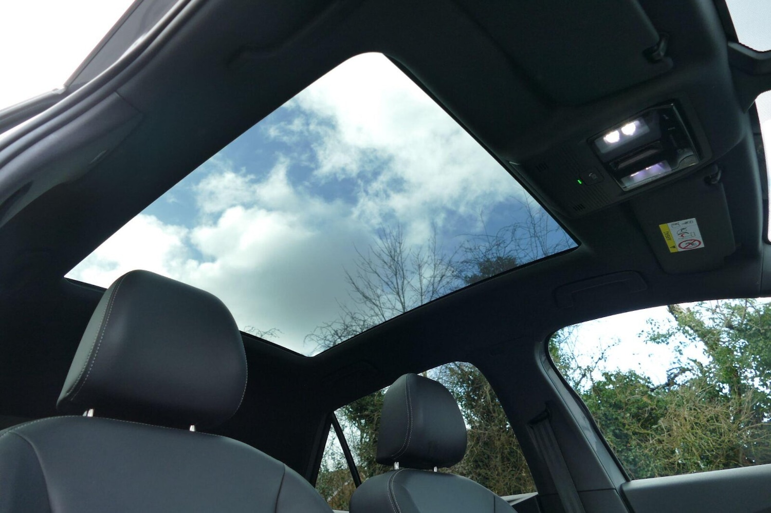 Used Volkswagen ID.3 2023 for sale - 77581983: Photo 4