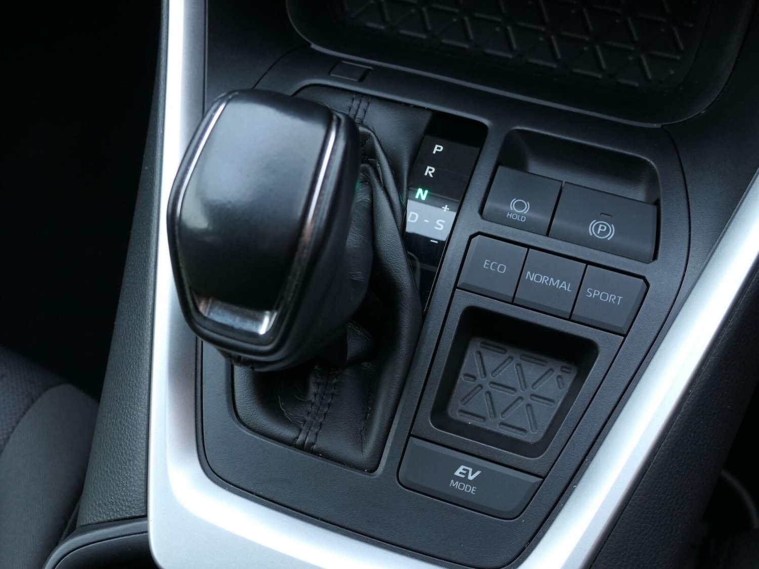 Used Toyota RAV4 2020 for sale - 77122495: Photo 12