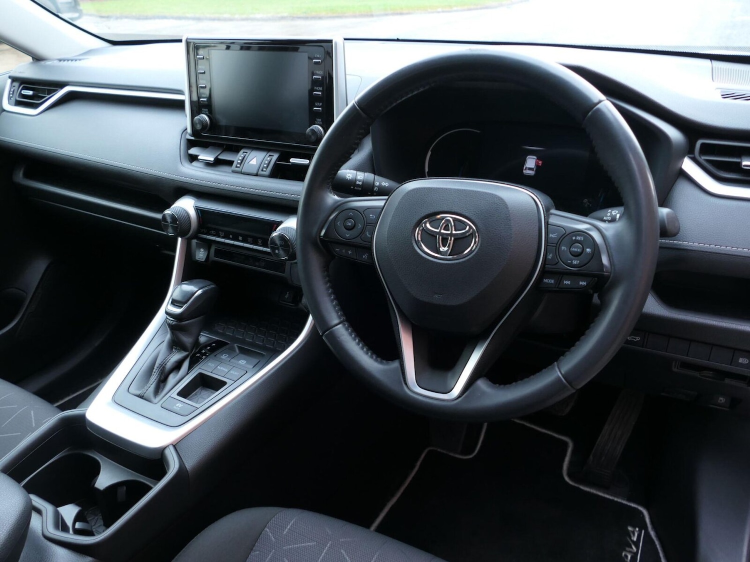 Used Toyota RAV4 2020 for sale - 77122495: Photo 9