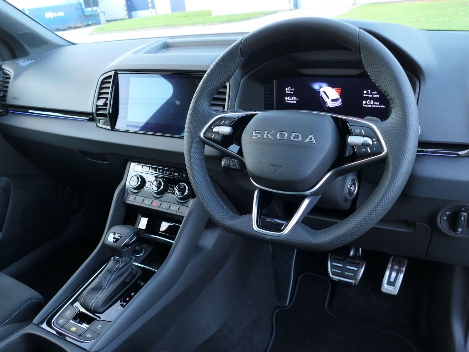 Used Skoda Karoq 2025 for sale - 77763388: Photo 9