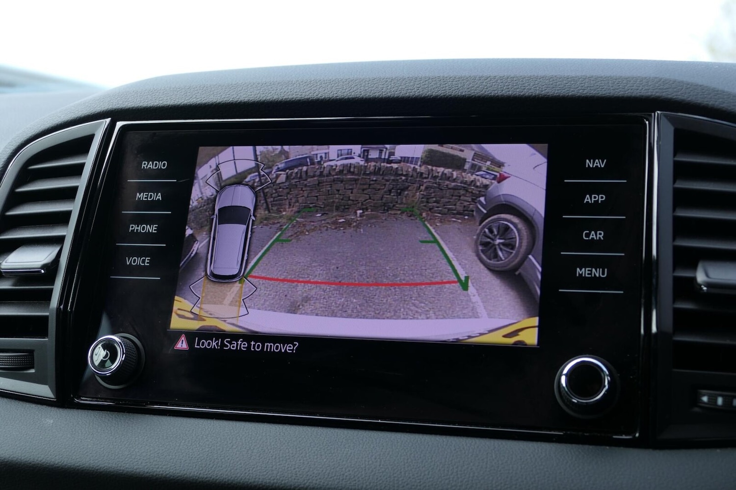 Used Skoda Karoq 2024 for sale - 78175534: Photo 23