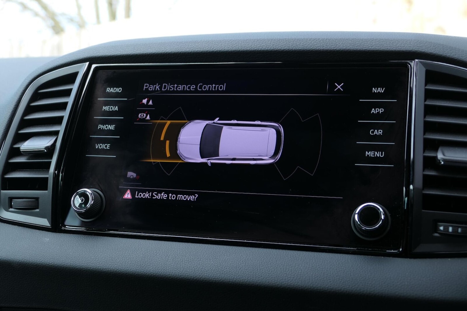 Used Skoda Karoq 2024 for sale - 78175534: Photo 24