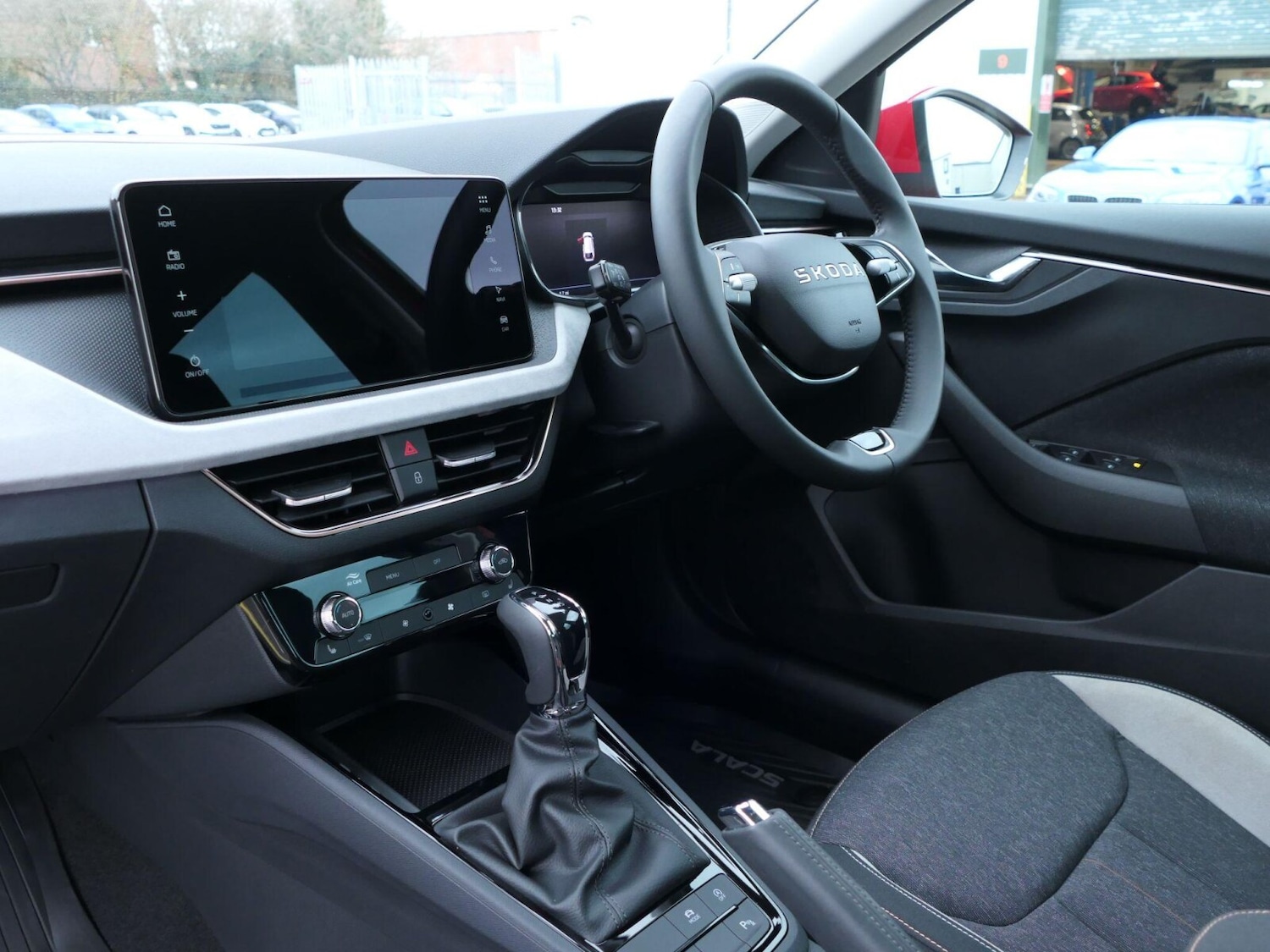 Used Skoda Scala 2025 for sale - 77257937: Photo 2