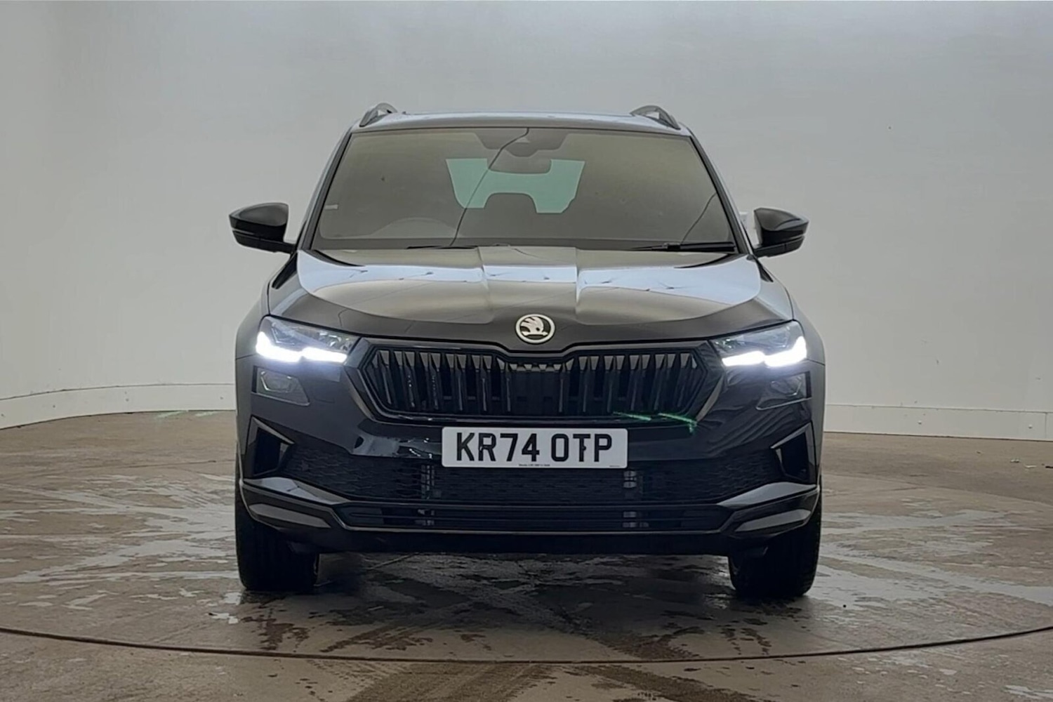 Used Skoda Karoq 2025 for sale - 77079490: Photo 4