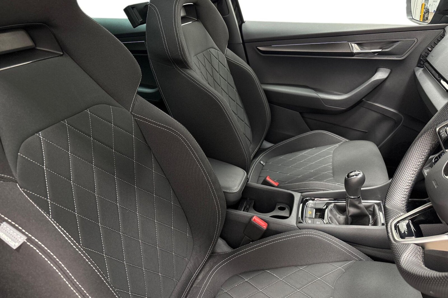 Used Skoda Karoq 2025 for sale - 77079490: Photo 8