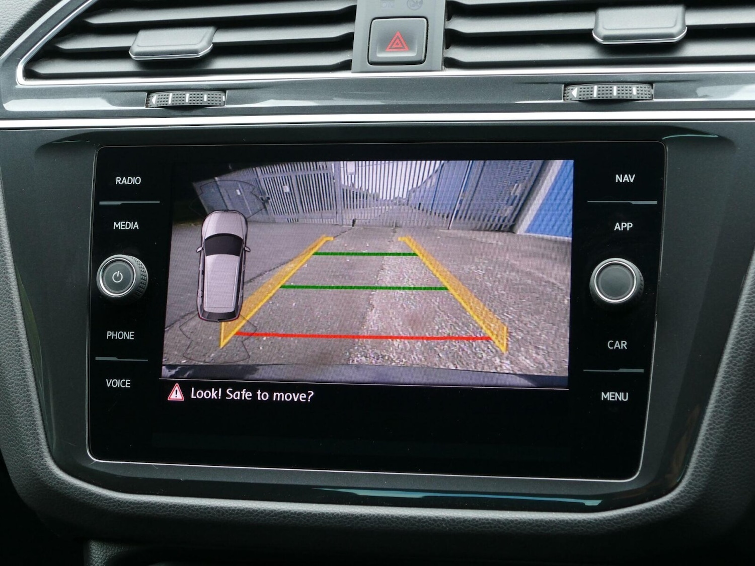 Used Volkswagen Tiguan 2020 for sale - 76681263: Photo 16