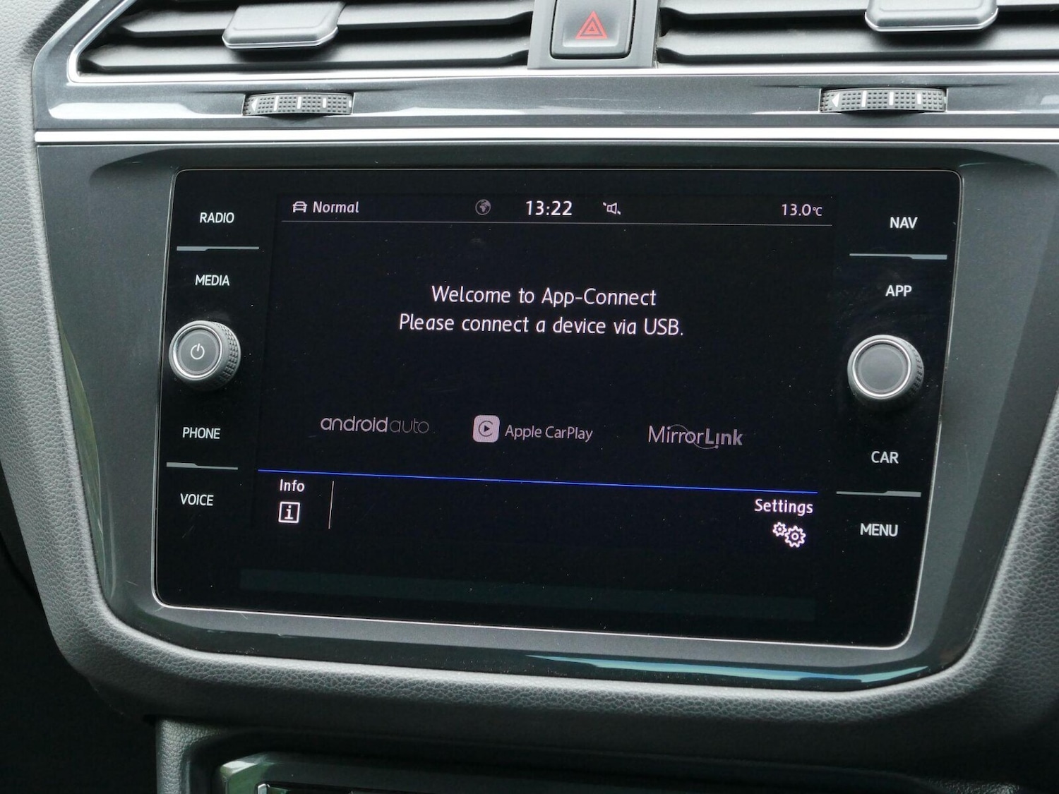 Used Volkswagen Tiguan 2020 for sale - 76681263: Photo 20