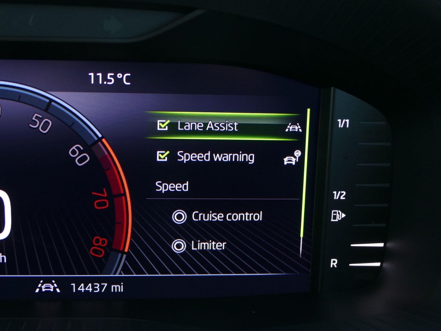 Used Skoda Karoq 2025 for sale - 77370795: Photo 15