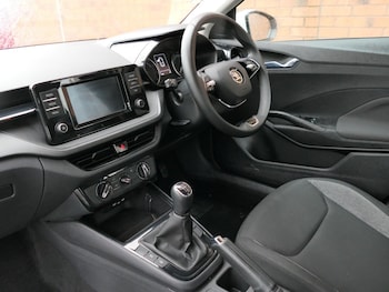 Used Skoda Fabia 2024 for sale - 76677977: Photo