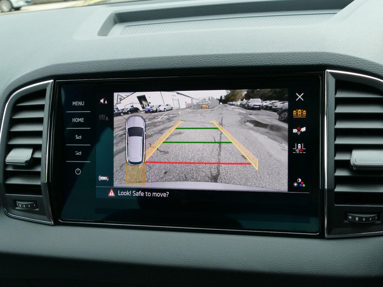 Used Skoda Karoq 2025 for sale - 76679839: Photo 18