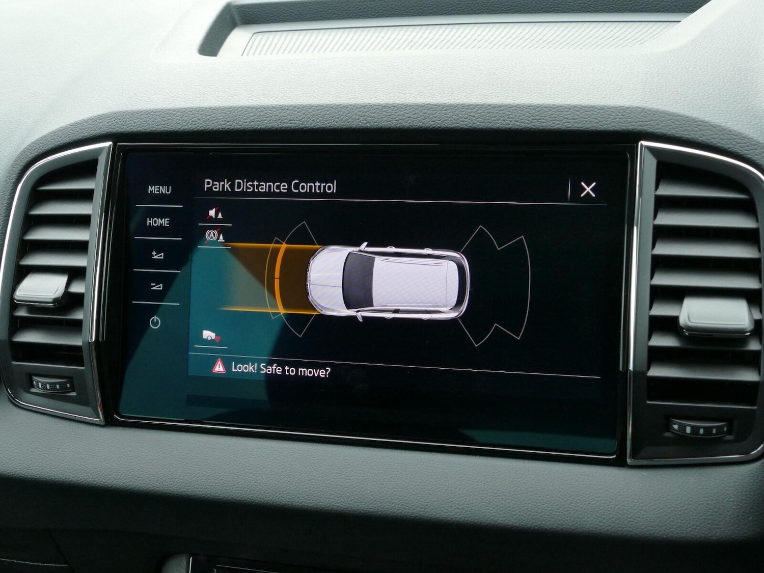 Used Skoda Karoq 2025 for sale - 76679839: Photo 19