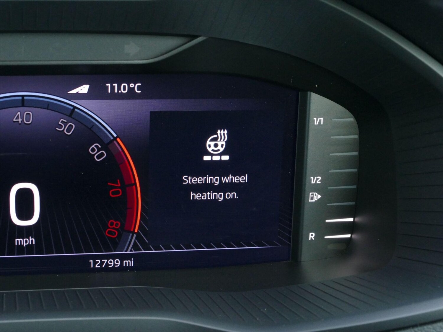 Used Skoda Karoq 2023 for sale - 76418437: Photo 23