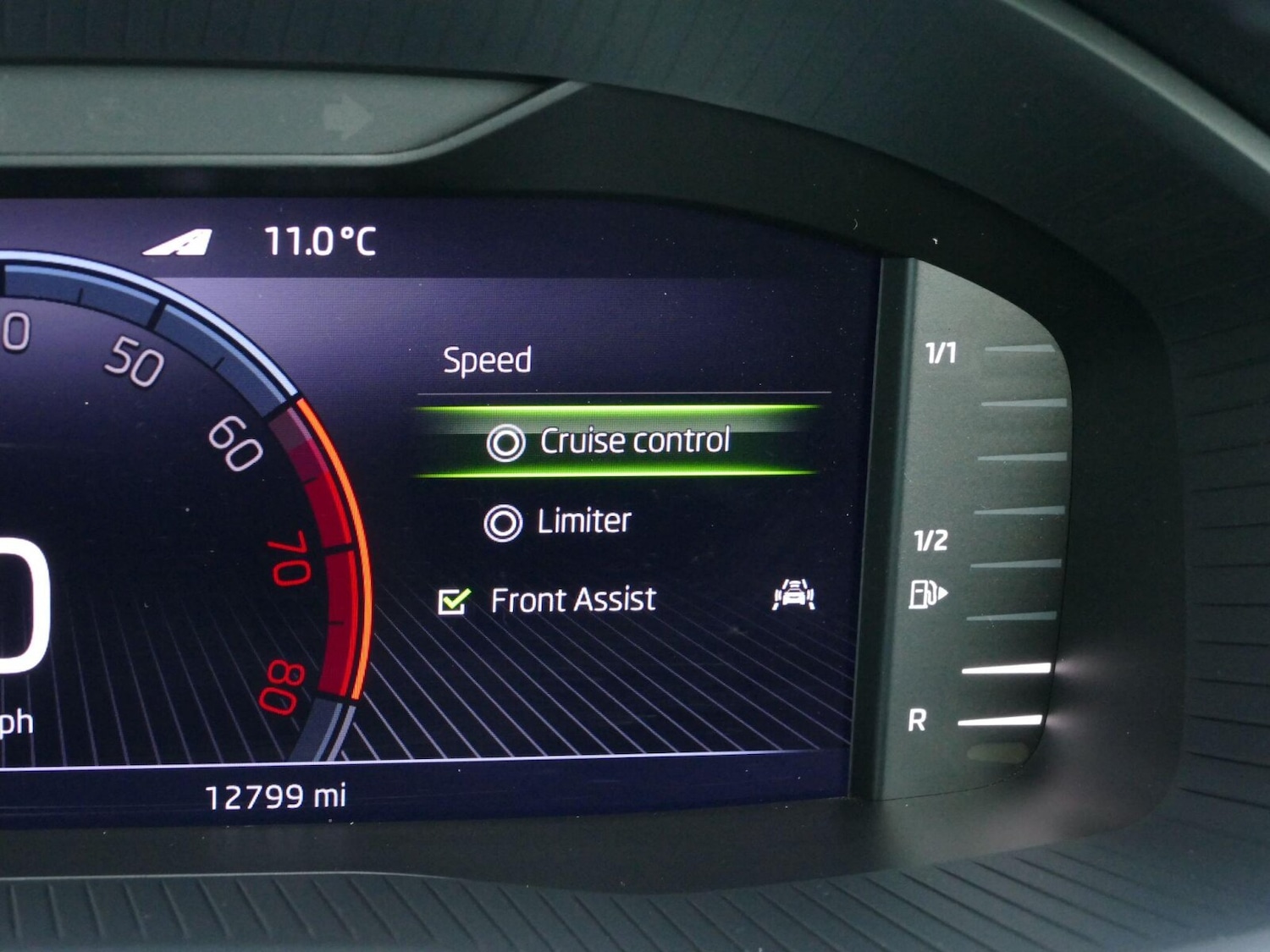 Used Skoda Karoq 2023 for sale - 76418437: Photo 24