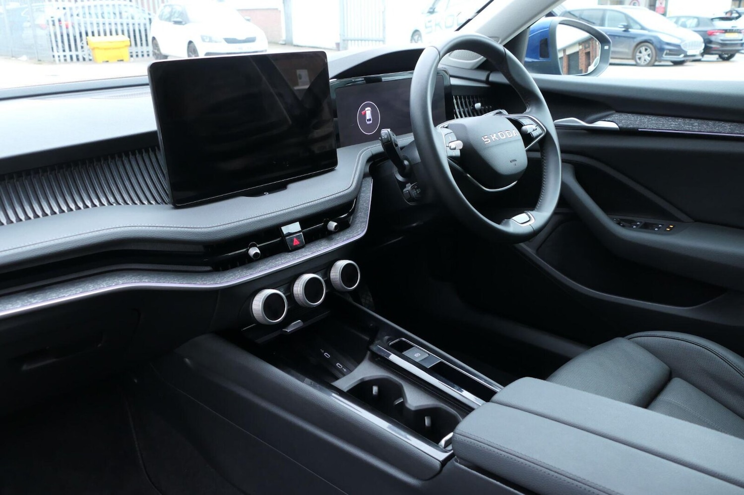 Used Skoda Superb 2025 for sale - 77778975: Photo 8