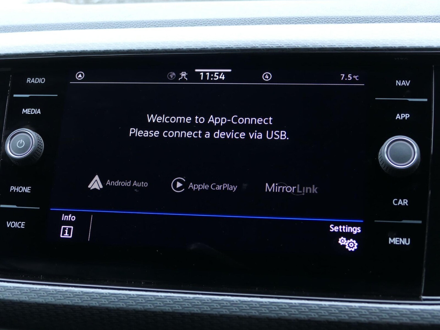 Used Volkswagen T-Cross 2022 for sale - 77980167: Photo 23