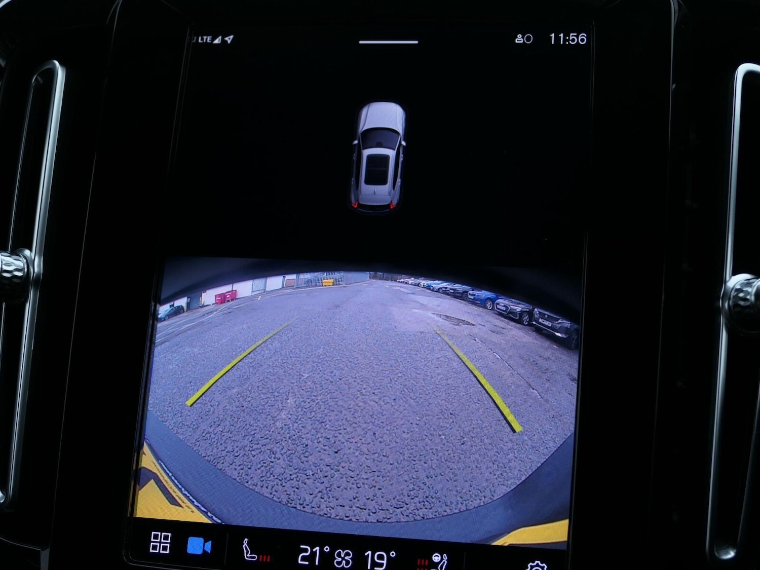 Used Volvo XC40 2022 for sale - 77145569: Photo 25