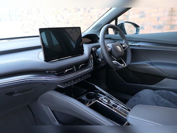 Used Skoda Enyaq 2024 for sale - 78275170: Photo