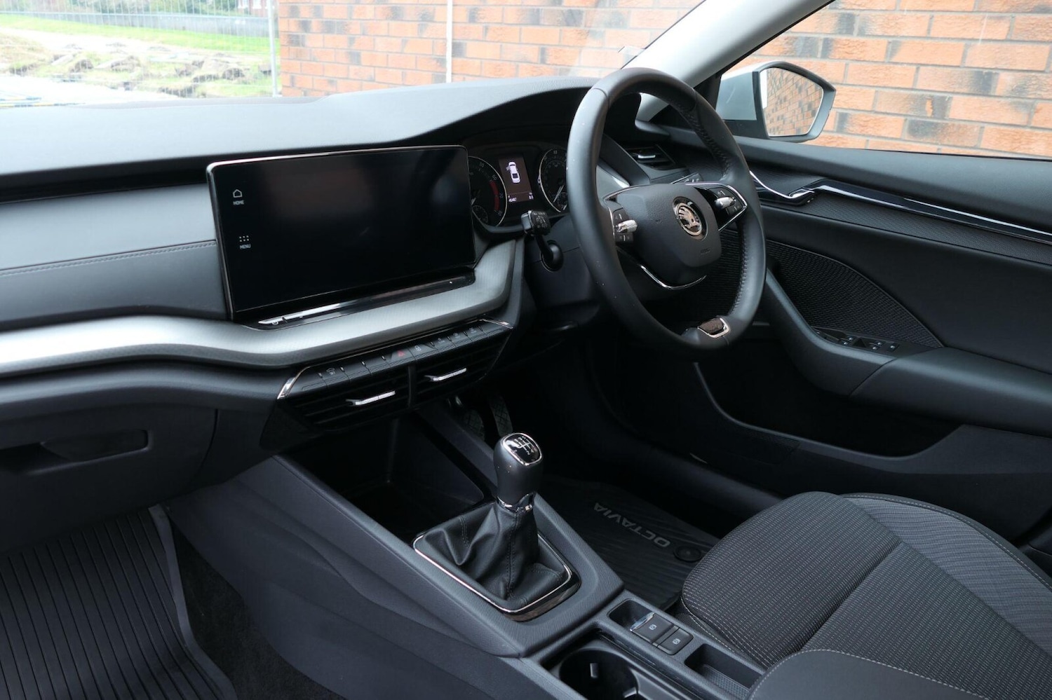 Used Skoda Octavia 2023 for sale - 77679373: Photo 2