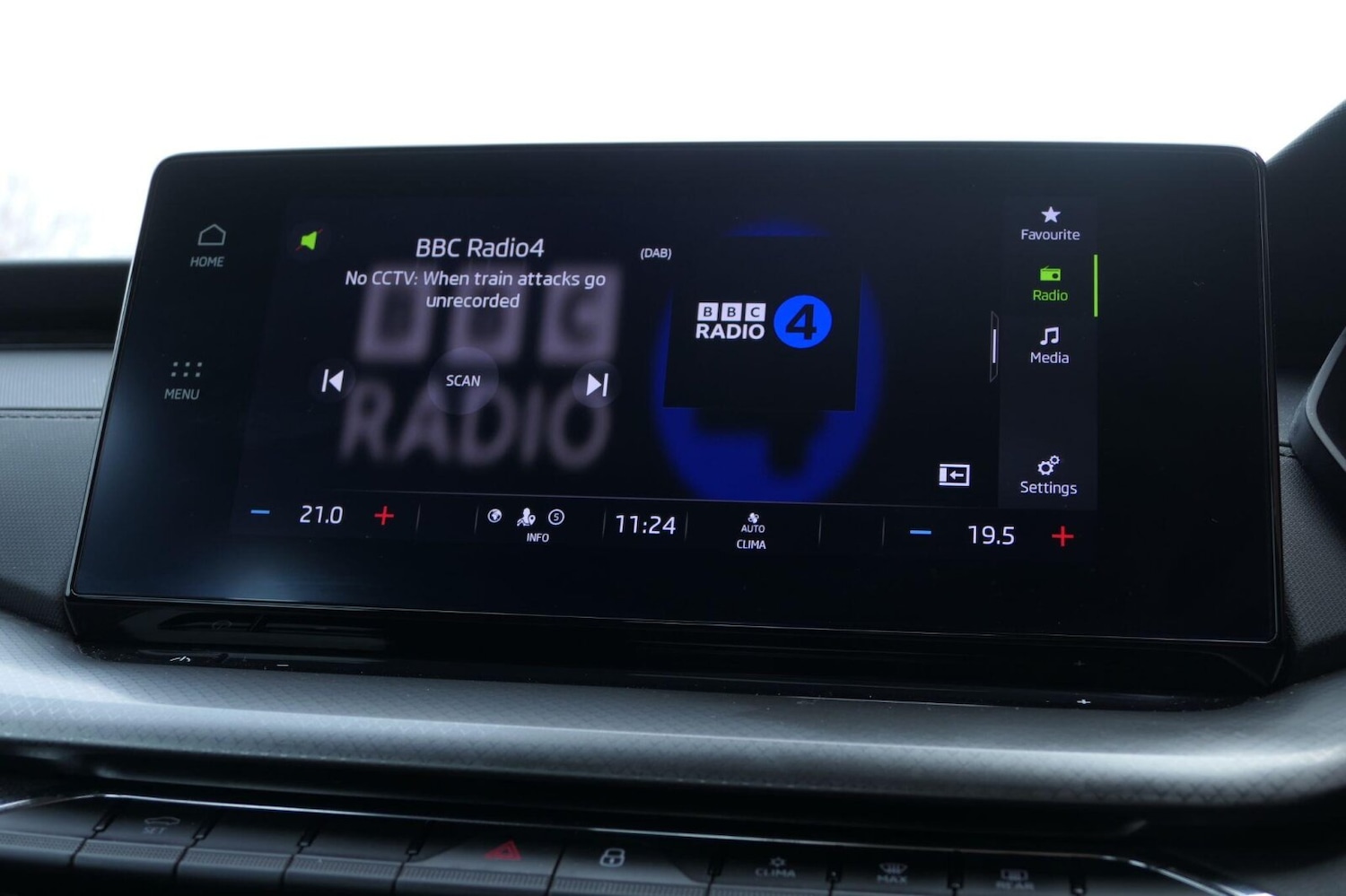 Used Skoda Octavia 2023 for sale - 77679373: Photo 24