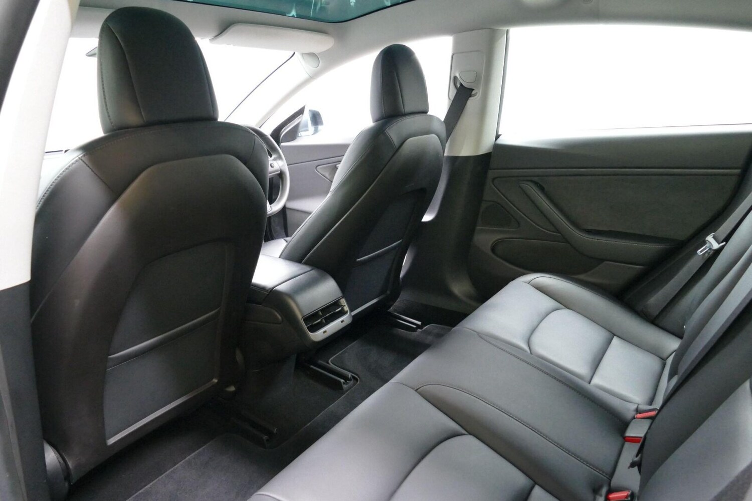 Used Tesla Model 3 2019 for sale - 77691394: Photo 12