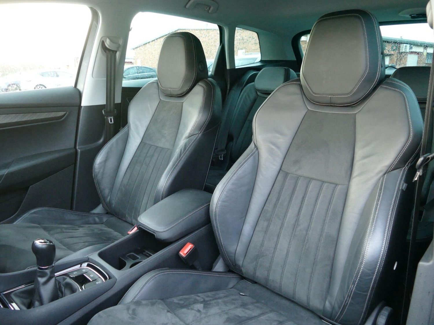 Used Skoda Karoq 2022 for sale - 76623662: Photo 4