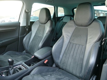 Used Skoda Karoq 2022 for sale - 76623662: Photo