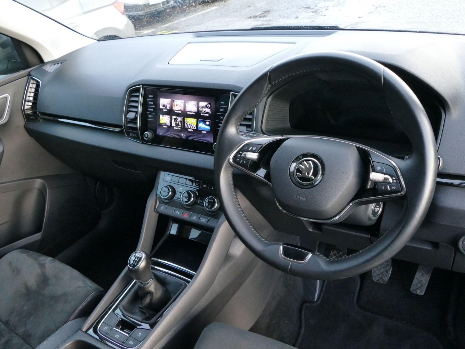 Used Skoda Karoq 2022 for sale - 76623662: Photo 8