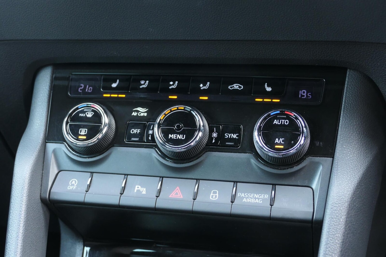 Used Skoda Karoq 2023 for sale - 78108191: Photo 12