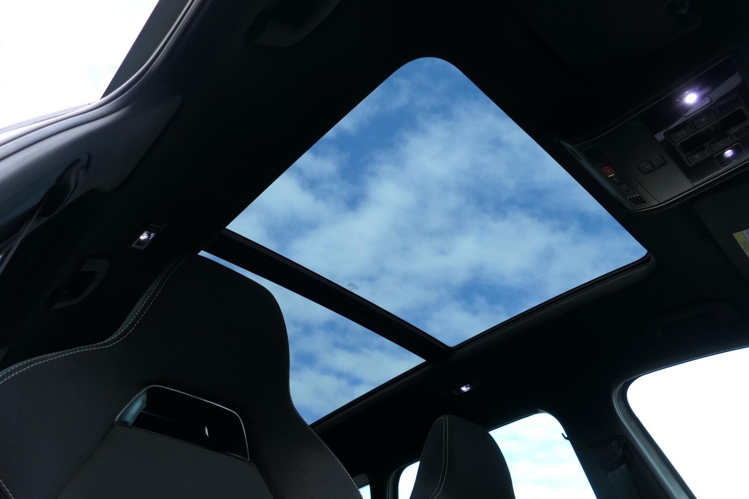 Used Skoda Karoq 2023 for sale - 78108191: Photo 15