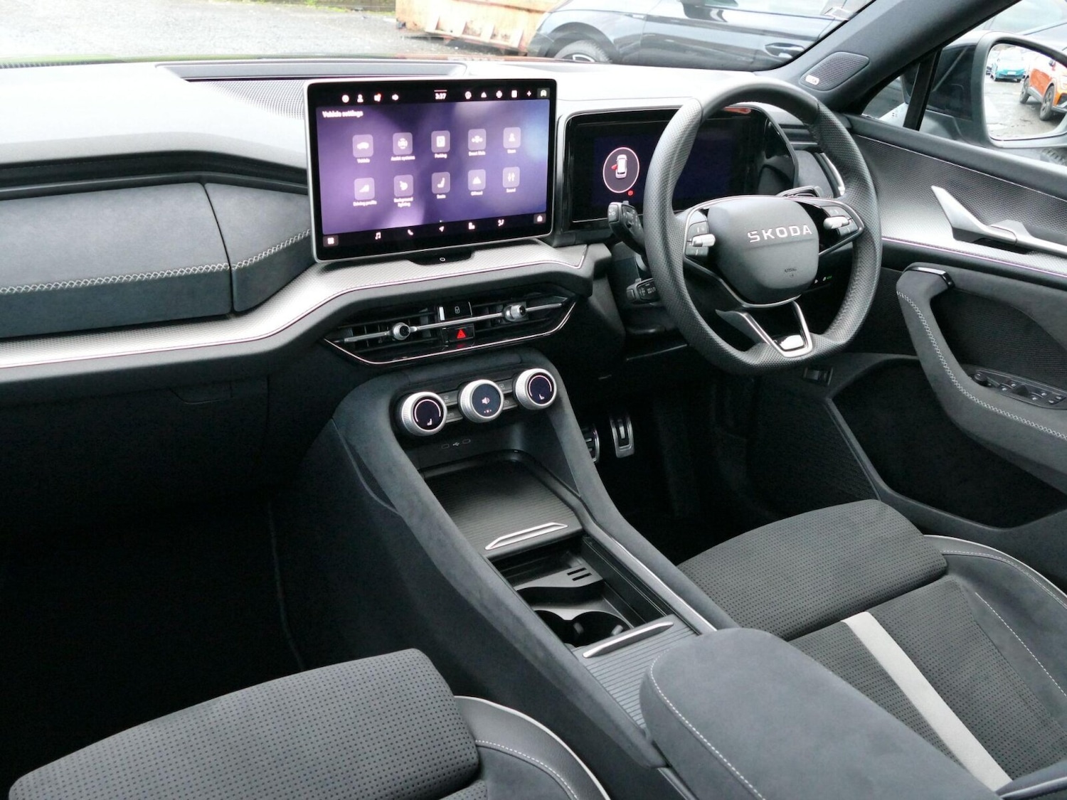 Used Skoda Kodiaq 2025 for sale - 76867080: Photo 2