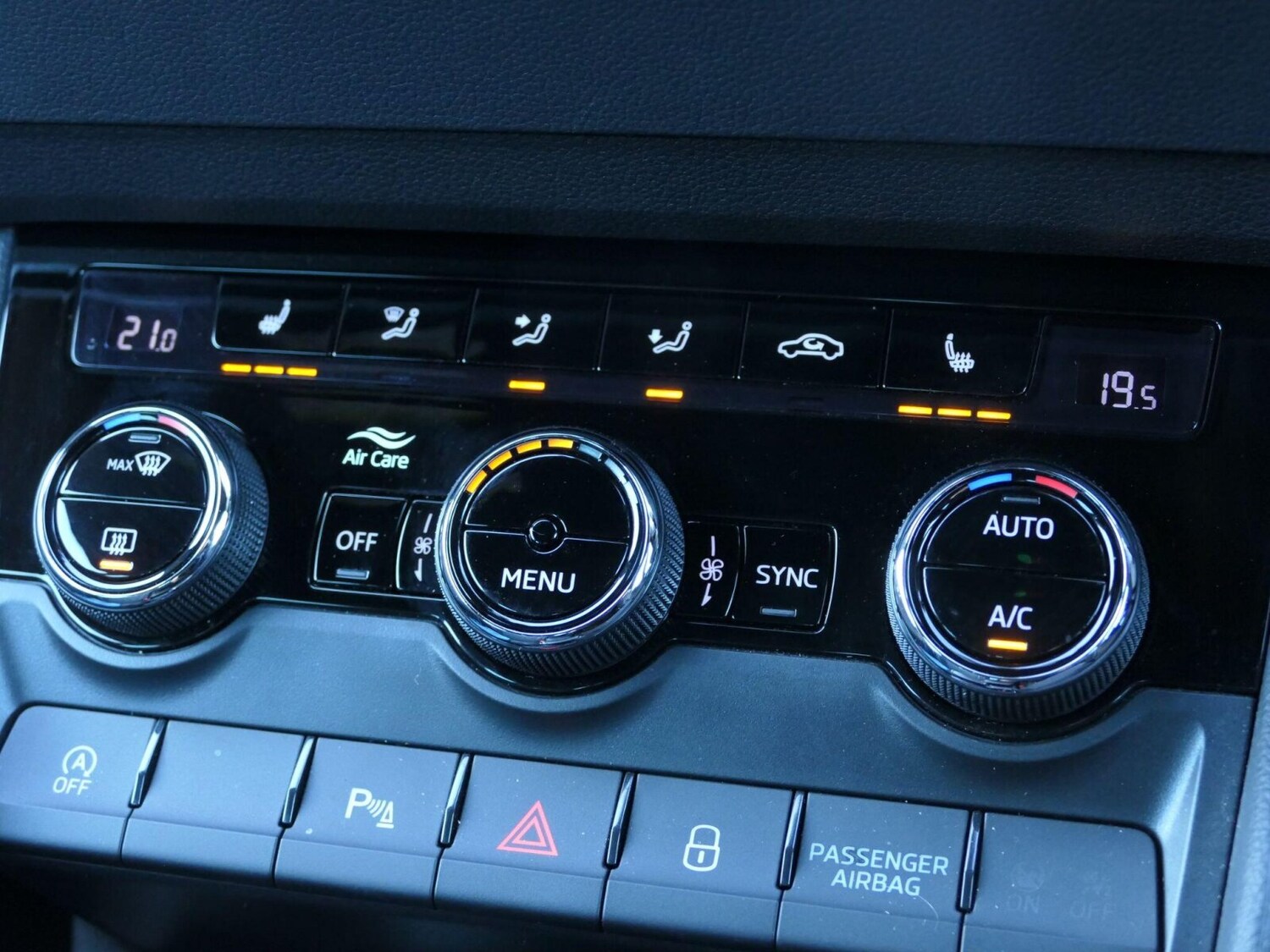 Used Skoda Karoq 2022 for sale - 76674172: Photo 14