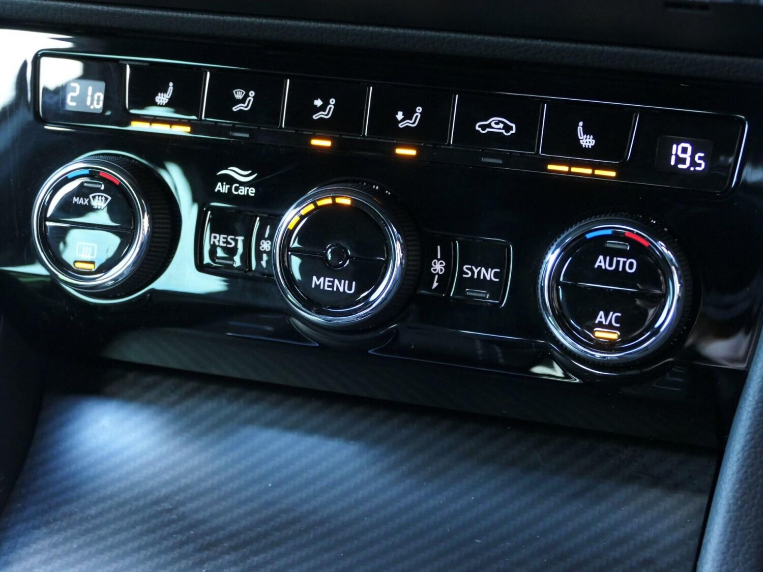 Used Skoda Superb 2023 for sale - 76675666: Photo 12