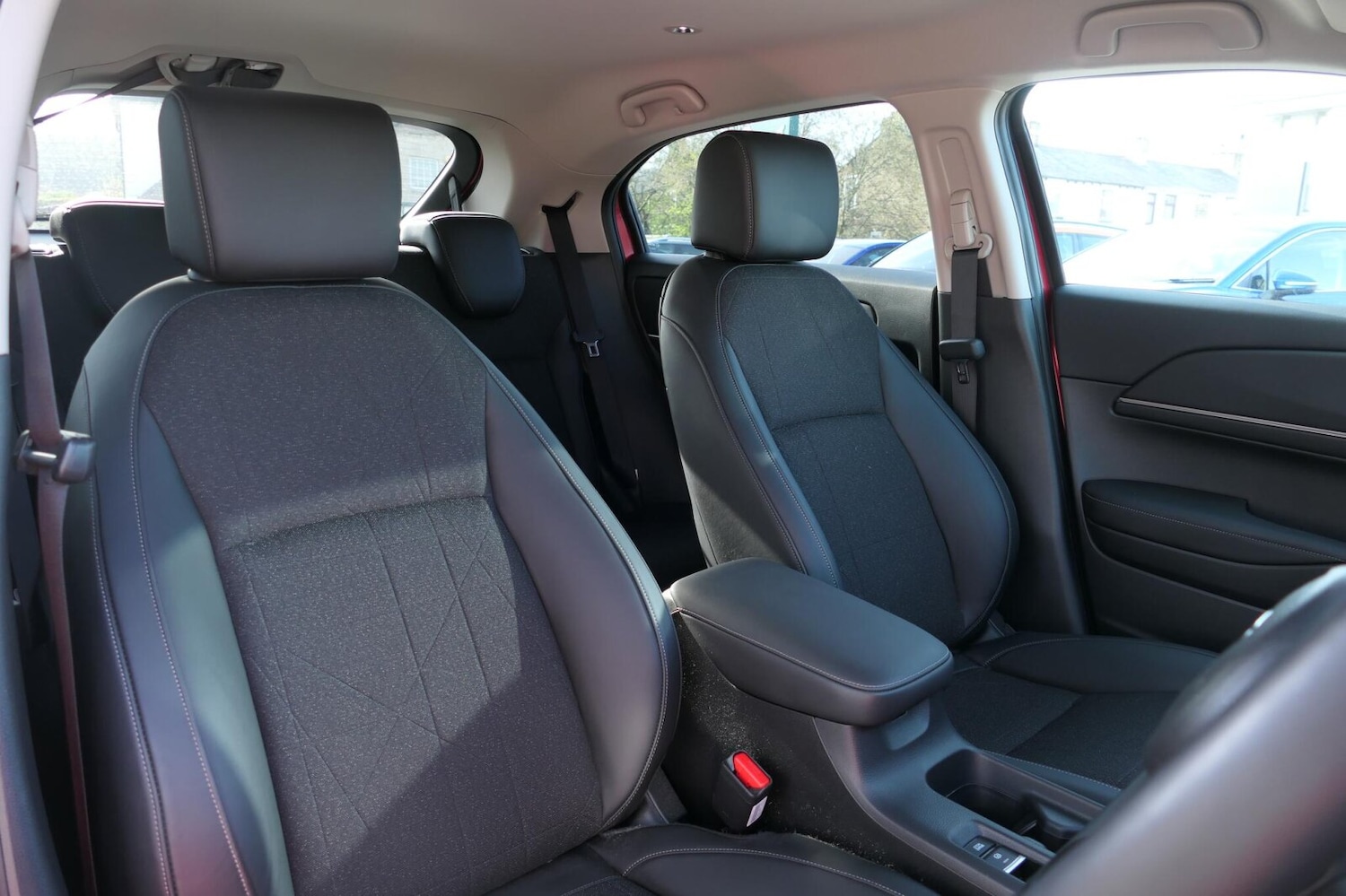 Used Honda HR-V 2025 for sale - 78169198: Photo 7