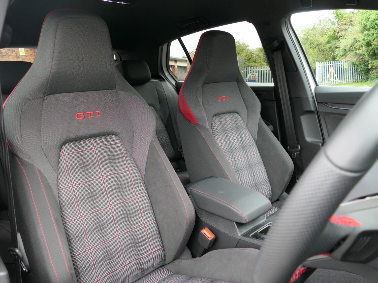 Used Volkswagen Golf 2025 for sale - 76679364: Photo 9