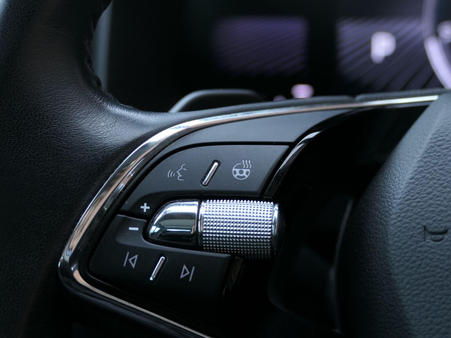 Used Skoda Karoq 2023 for sale - 77145573: Photo 9