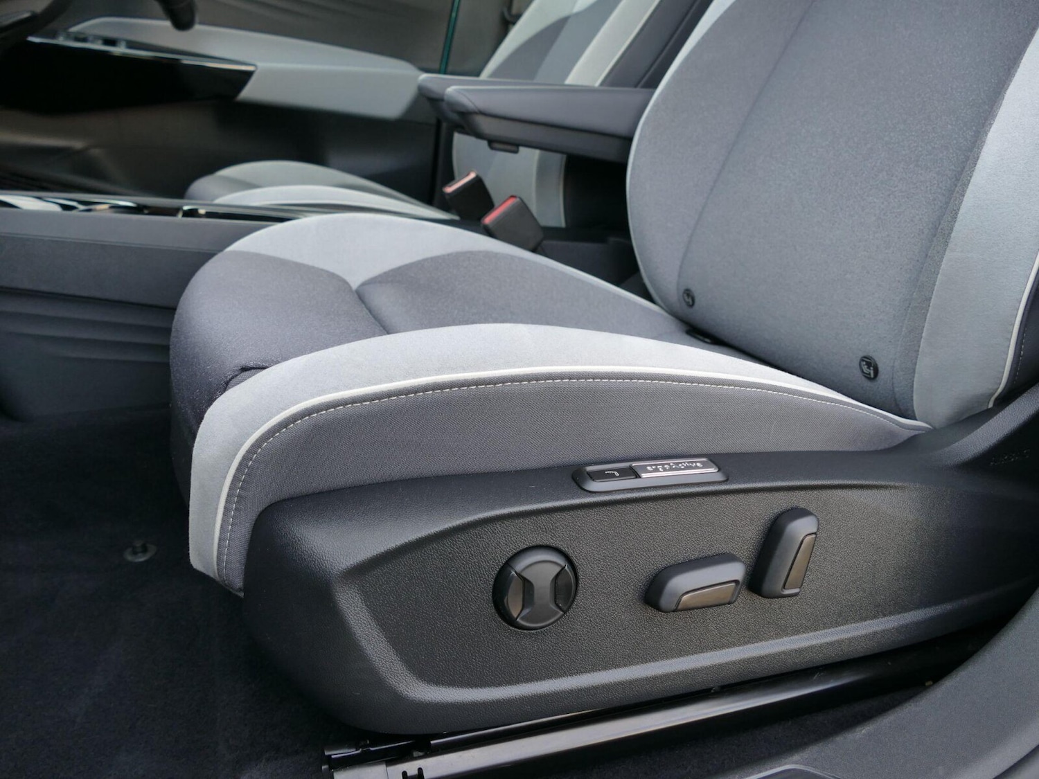 Used Volkswagen ID.3 2022 for sale - 76867157: Photo 11