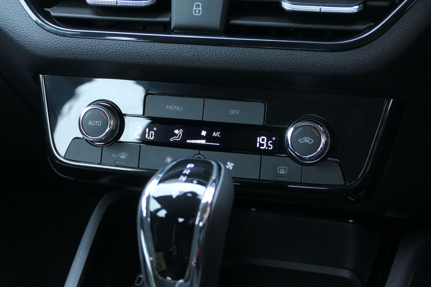 Used Skoda Kamiq 2024 for sale - 77519794: Photo 9