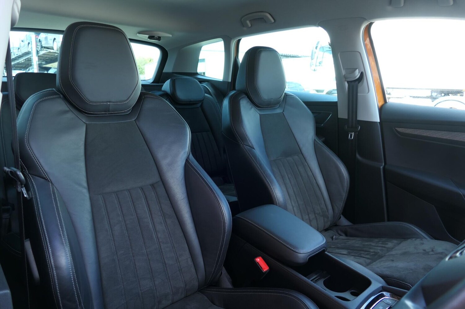 Used Skoda Karoq 2023 for sale - 78118052: Photo 11