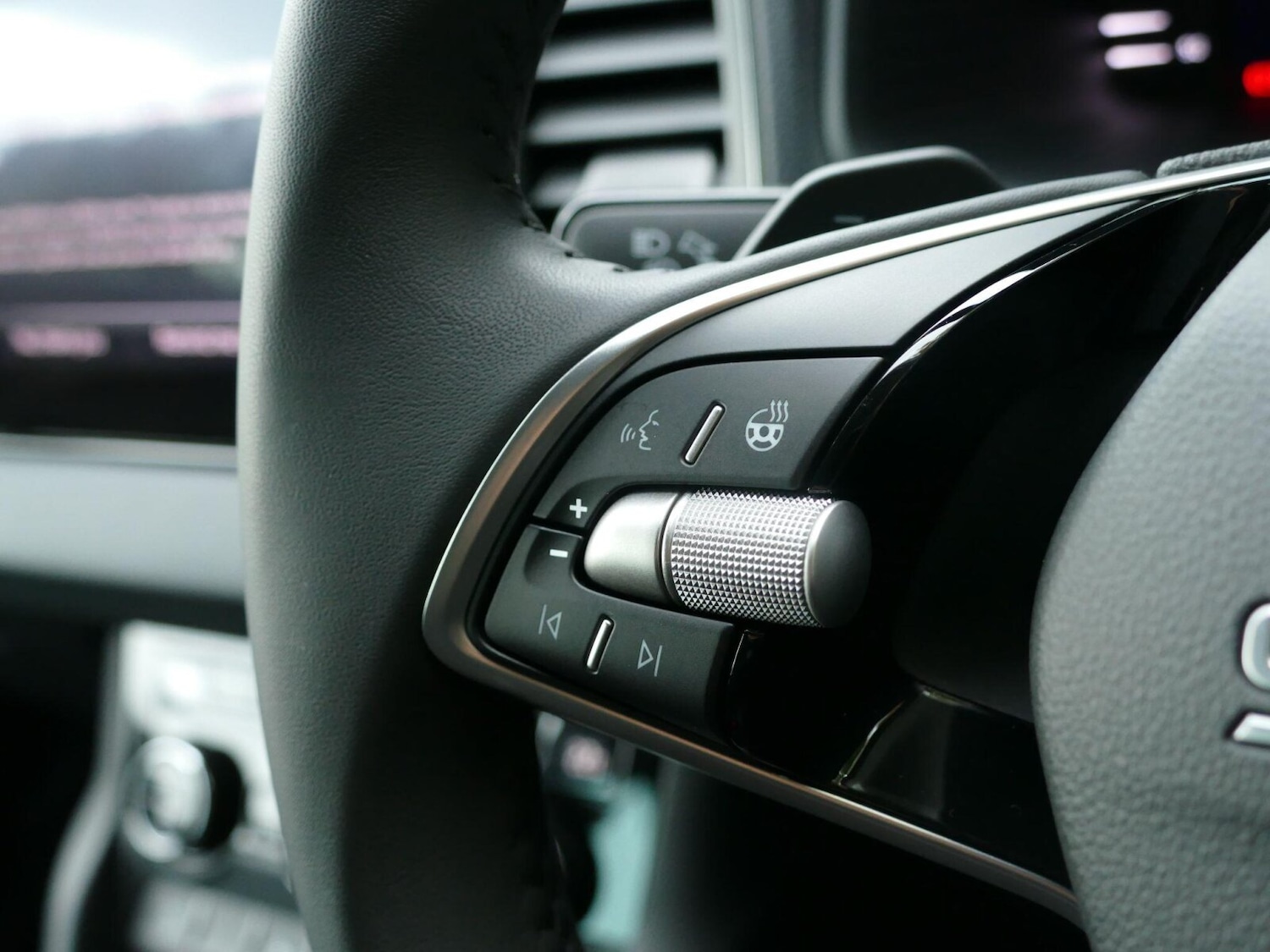 Used Skoda Karoq 2025 for sale - 76679691: Photo 21