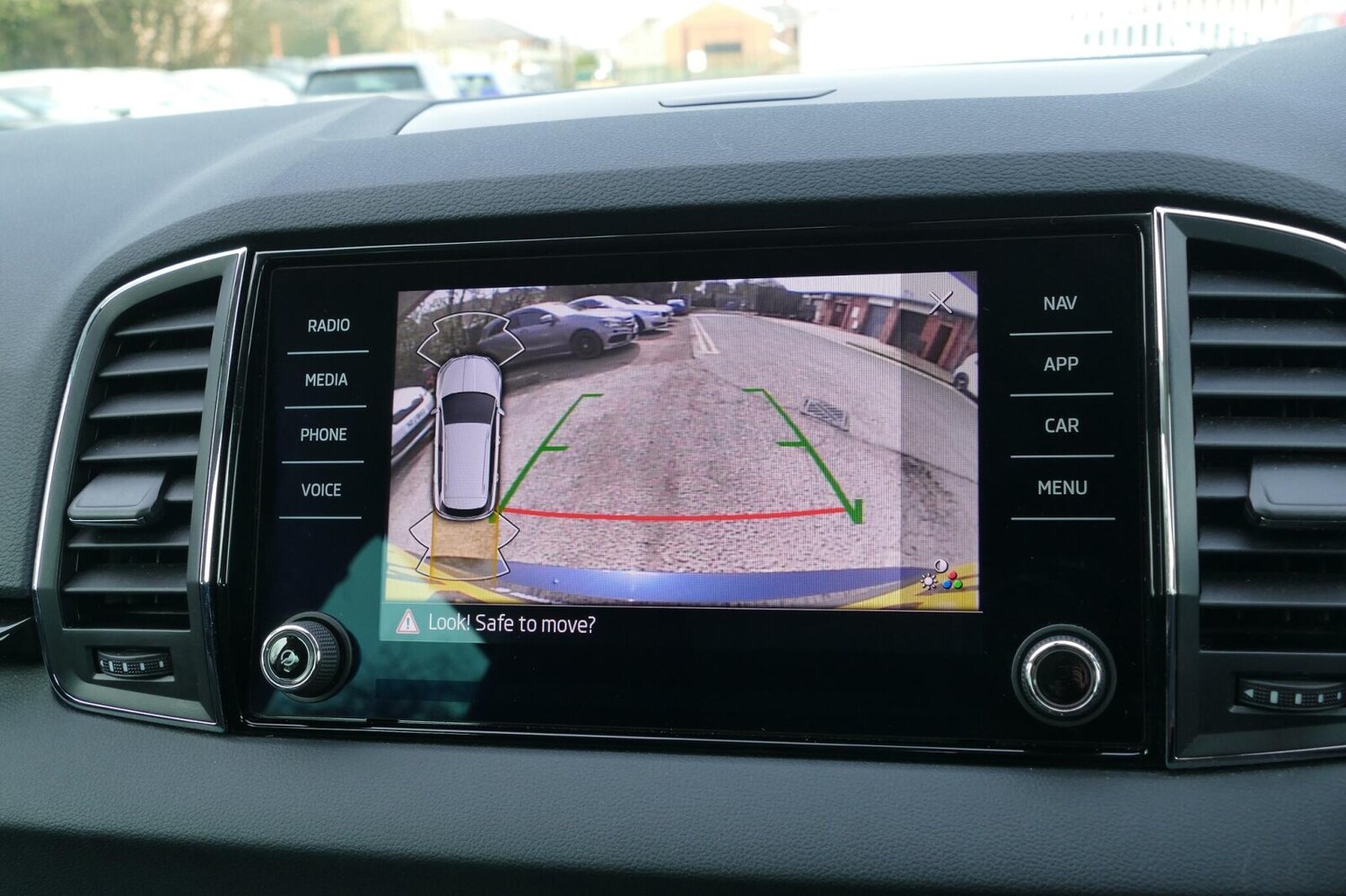 Used Skoda Karoq 2023 for sale - 77972321: Photo 19