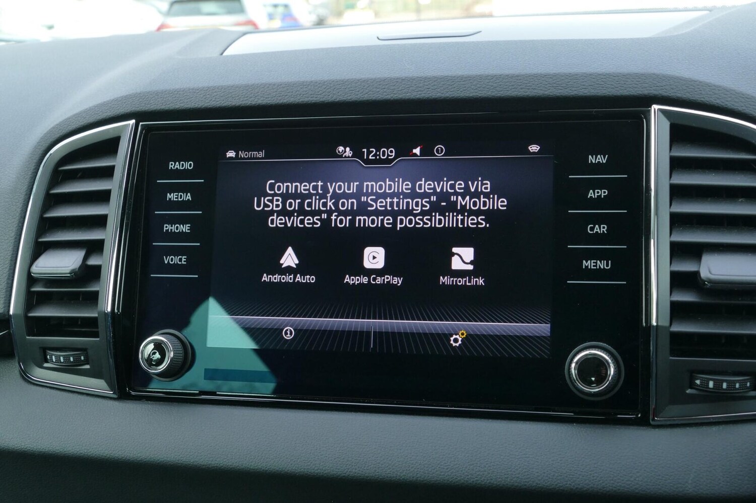 Used Skoda Karoq 2023 for sale - 77972321: Photo 25