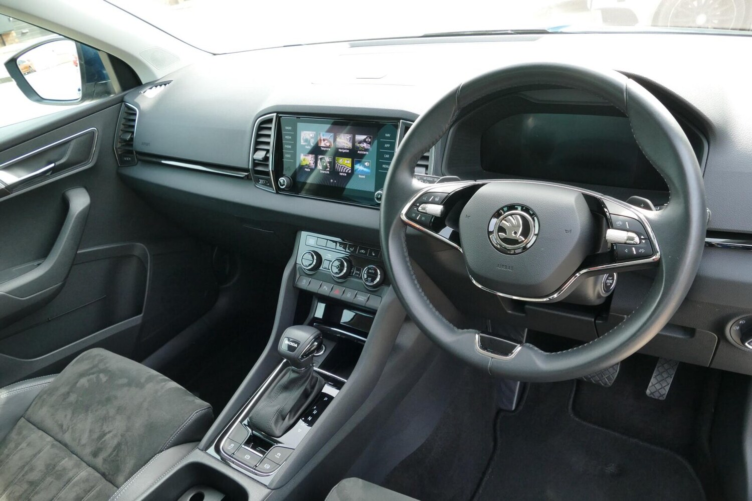 Used Skoda Karoq 2023 for sale - 77972321: Photo 6