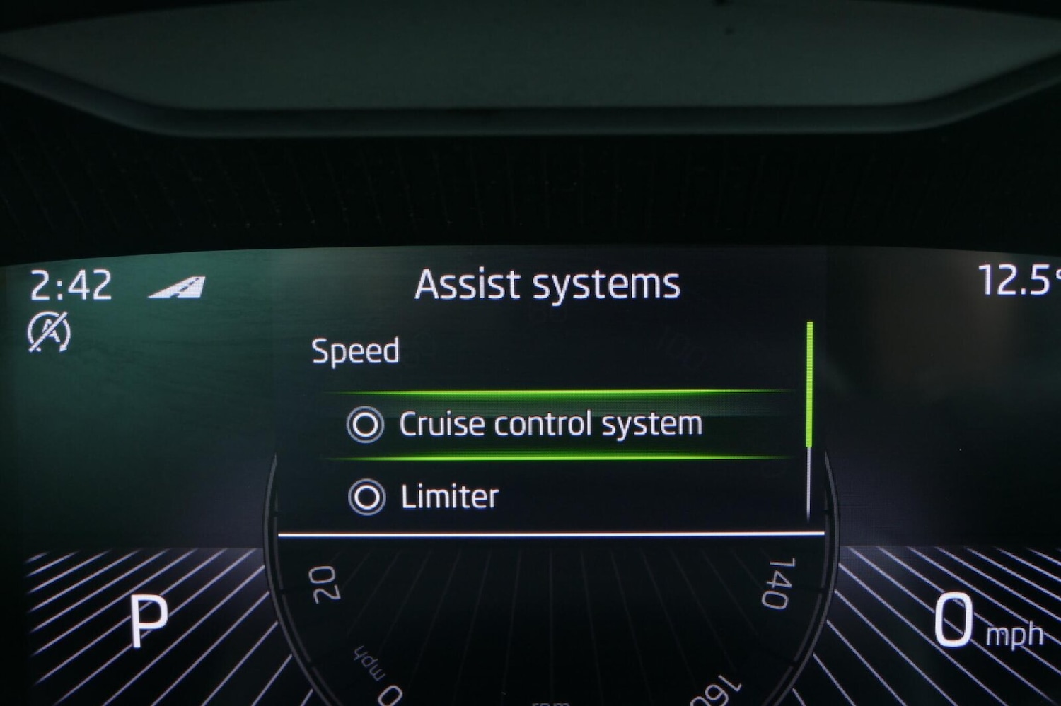 Used Skoda Karoq 2024 for sale - 78005464: Photo 17