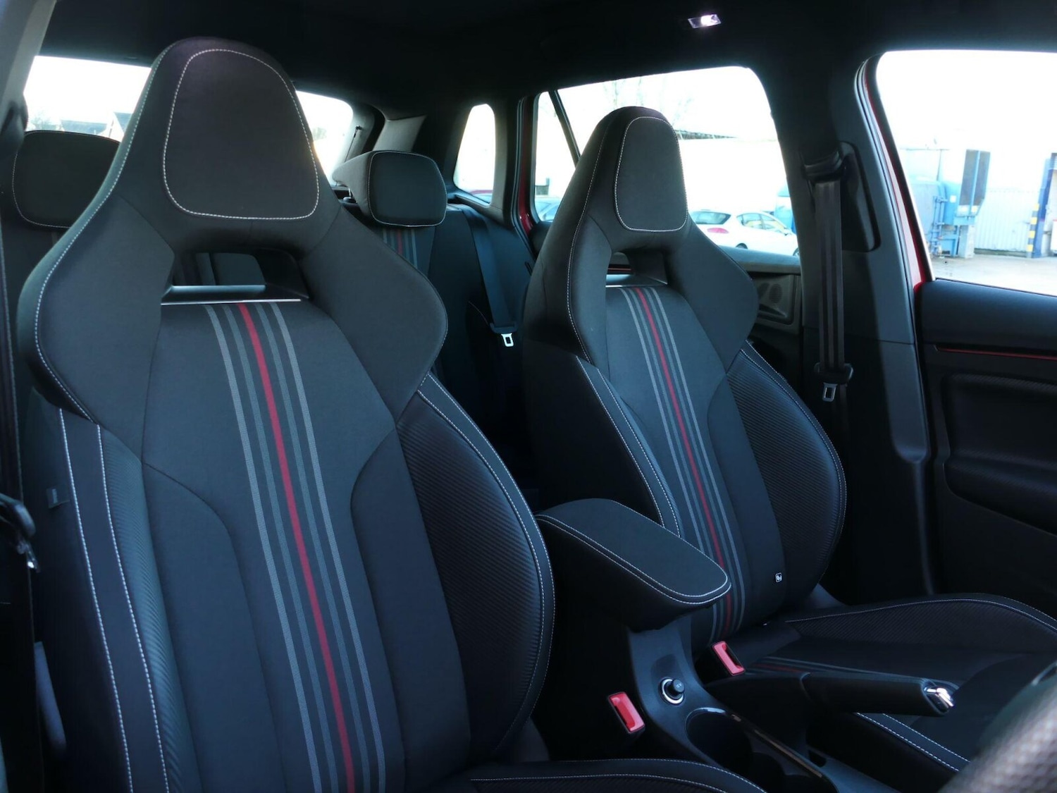 Used Skoda Kamiq 2025 for sale - 77025956: Photo 8