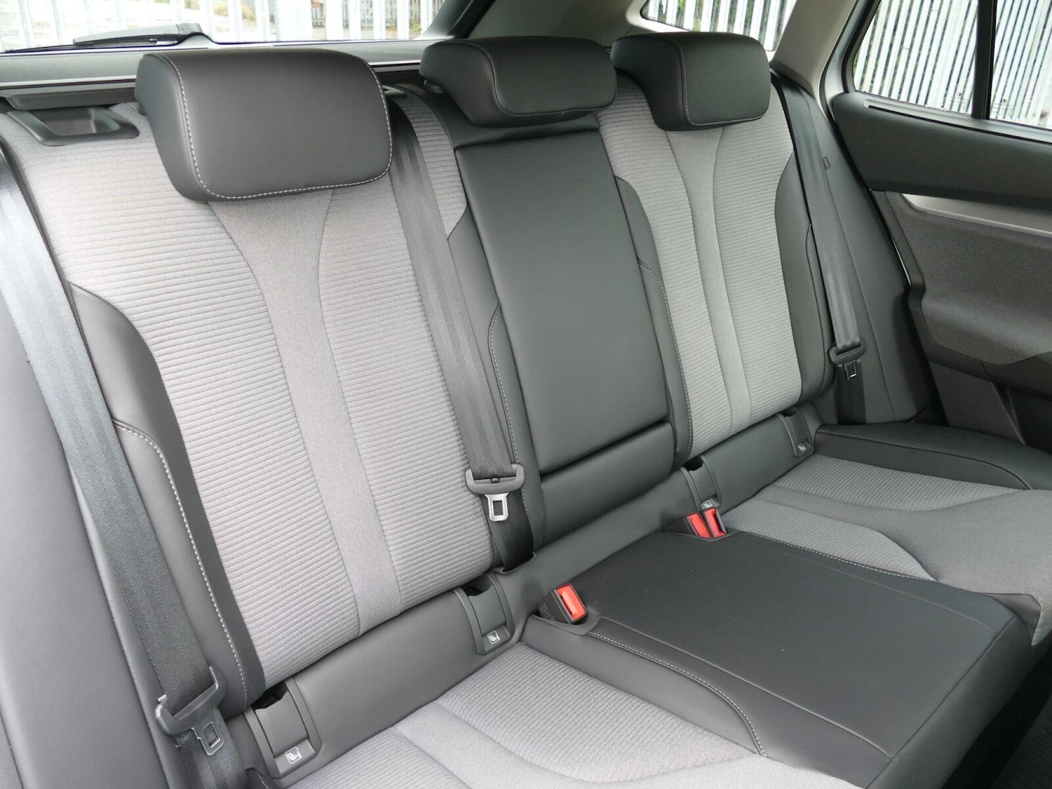 Used Skoda Enyaq 2025 for sale - 76678280: Photo 13