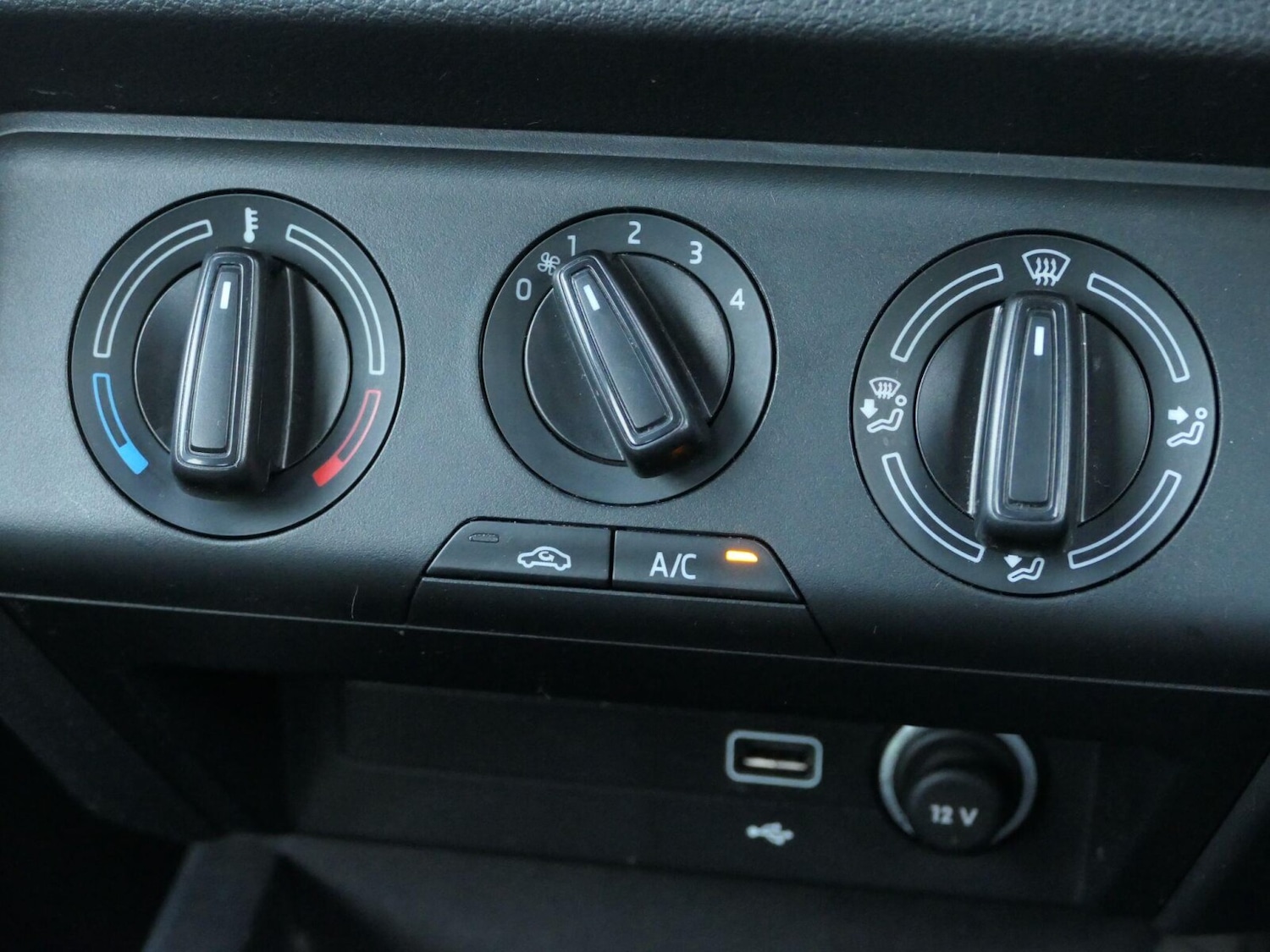 Used Skoda Fabia 2018 for sale - 76366282: Photo 13