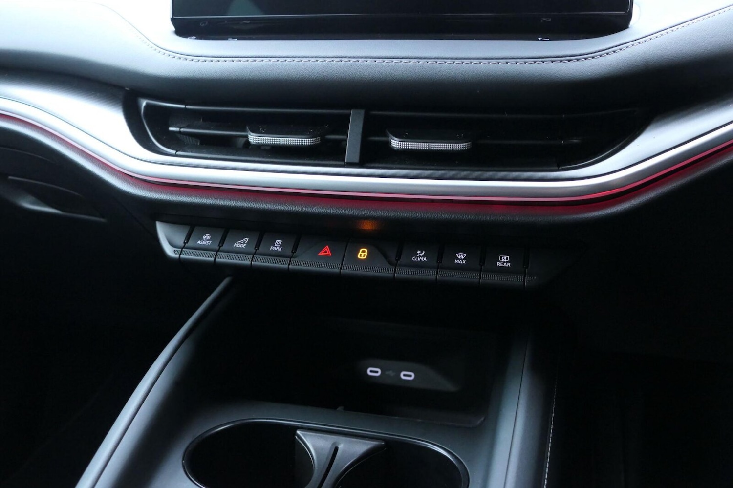 Used Skoda Enyaq 2025 for sale - 77532799: Photo 14